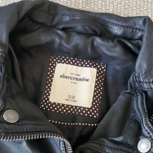 Biker Jacket - Picture 4 of 4